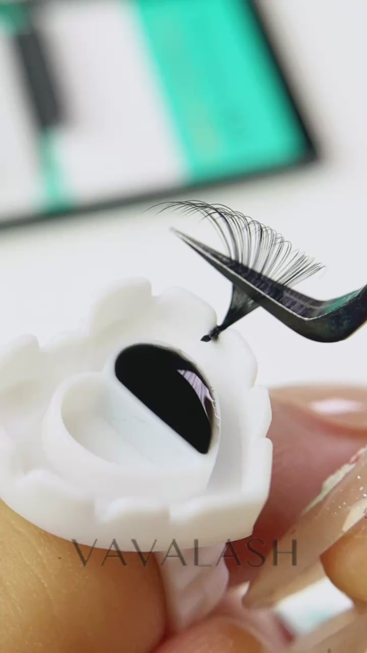 Premium Mega Volume Individual Lash Extensions 0.03mm